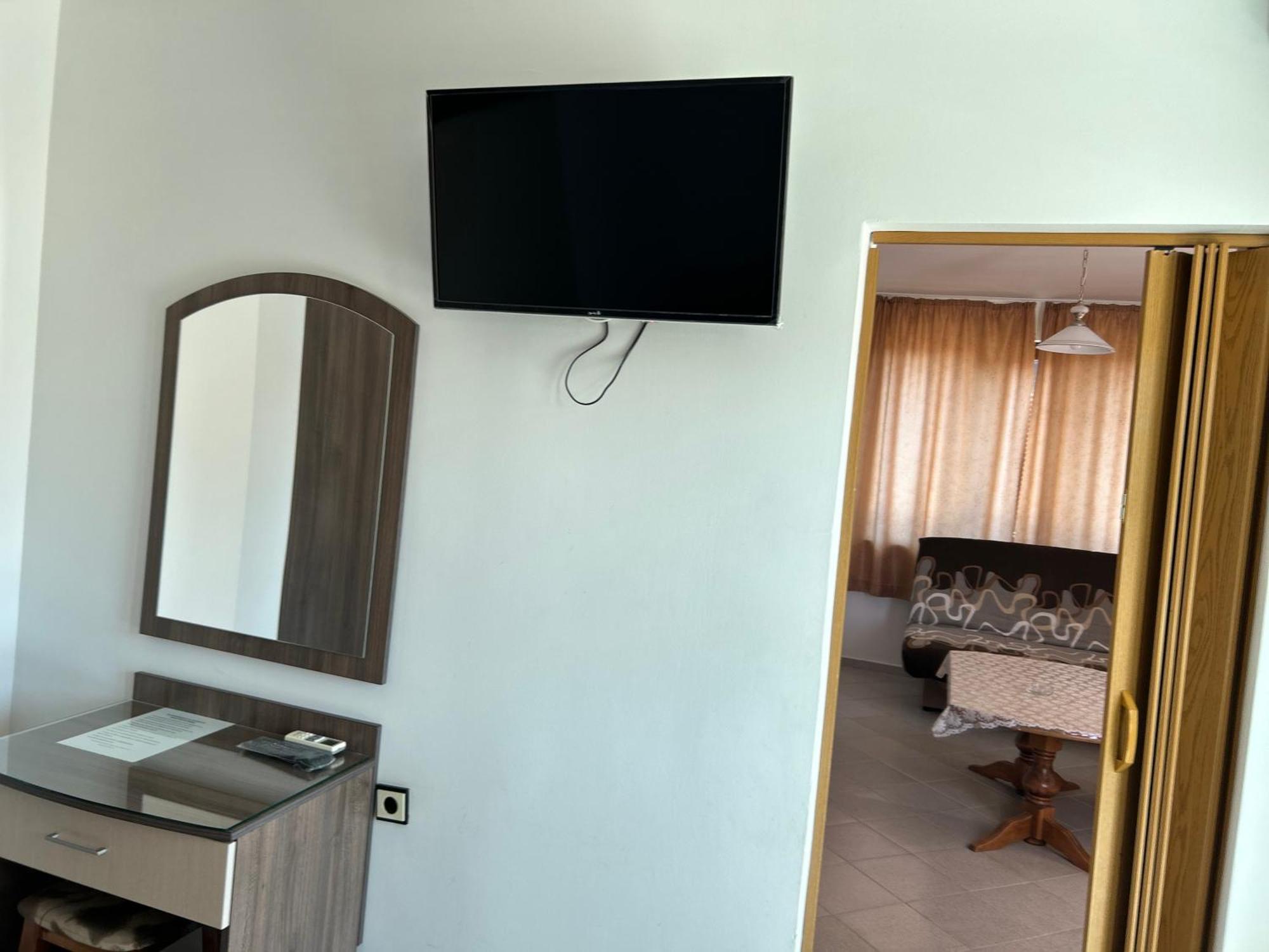 Къща"Перла" Hotel Ravda Buitenkant foto
